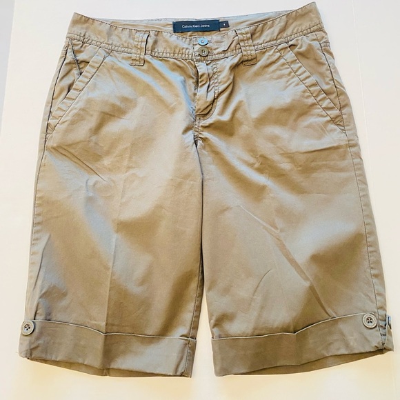 Calvin Klein Women's Bermuda Shorts - Picture 1 of 8